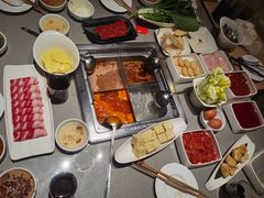 -海底捞火锅(高新万达店)