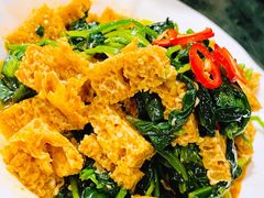 菠菜拌面筋-东方亚克西餐厅(西康路店)