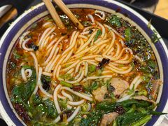 -云阿蛮云南生烫牛肉米线(奉贤路店)