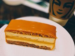 朗姆焦糖榛果脆慕斯蛋糕-星巴克(大宁店)