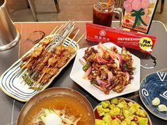 -许哥东北烧烤·铁丳烤串·宫后夹肉(繁花中心店)