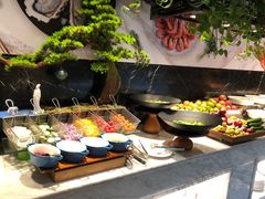 自助取餐区-绮梦西湖·云端餐厅(歌德店)