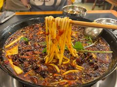 -鸿顺老铁锅美蛙鱼府(解放碑店)