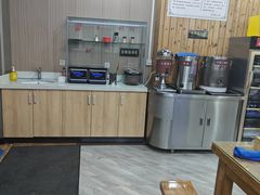 -陇上全荟兰州传统牛肉面(延吉路店)