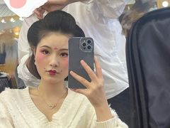 -金夫人化妆摄影职业培训学校