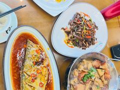 -徽厨食坊·农家特色私房菜