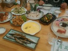 -青瓦餐厅·生鱼片·韩园烤肉(西塔店)