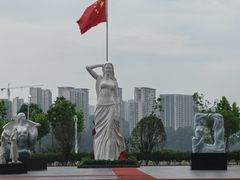 -李自健美术馆