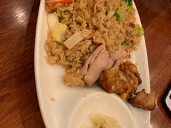 -玛格萝妮比萨屋(四平店)