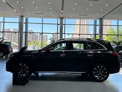 -天津波士信达奔驰4S店(卫津南路店)