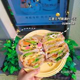 没事就发现了这家轻食餐厅。南昌首家定制化轻食餐厅