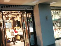 门面-小香港(凤凰大街店)