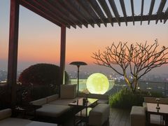 -广州柏悦酒店·悦吧·顶楼露天酒吧