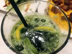 手打前任泰国柠檬绿茶-有章牛杂(石厦店)