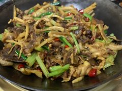 -牛八宝桂林米粉(八里庄店)