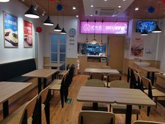 -驴世家驴肉火烧·凉皮·胡辣汤(首经贸店)