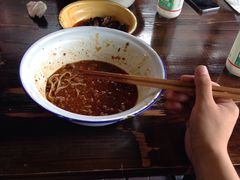 -东三里屯豌杂面