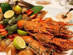 -万龙洲海鲜(大兴绿地缤纷城店)