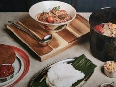 -Ongtong Khaosoi Ari Branch