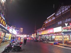 -张公桥美食街