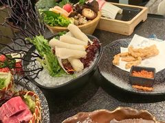 -湊湊火锅·茶憩(打浦桥日月光店)