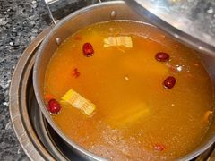 -一席地·本地鸡窝·杭帮鸡火锅(萧山银隆百货店)