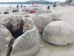 -摩拉基大圆石