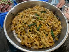 干炒牛河-牛一煲美食(江高店)