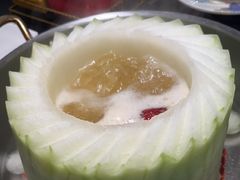 -得意咚瓜·顺德鱼生·冬瓜火锅(深圳首店)