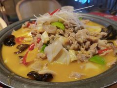 -龙少爷碳火干锅(环球中心店)