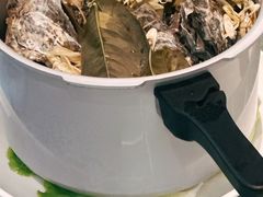 -蚝美人·生蚝海鲜烧烤(茶花园店)