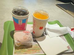 -麦当劳(龙洞店)