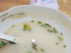 -五谷酸菜鱼粉(凤凰二街店)