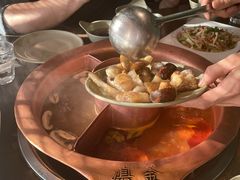 -滇釜火锅·能喝汤的火锅(车公庄店)