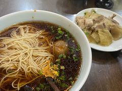 红汤面底-裕兴记•蟹黄面馆(人民广场店)