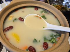 -清真·卡德尔大叔新疆主题餐厅(龙汇路店)