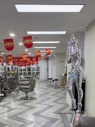 -米娜护肤造型