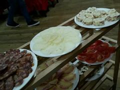 -银同牦牛肉火锅