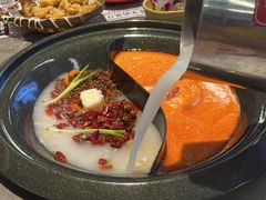 -生活如沸·顺德水牛奶火锅(大学路店)