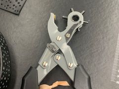 -爱革·洗衣改衣·洗鞋修鞋·洗包修包·奢侈品护理(缤谷广场店)