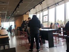 -麦当劳(展览路店)