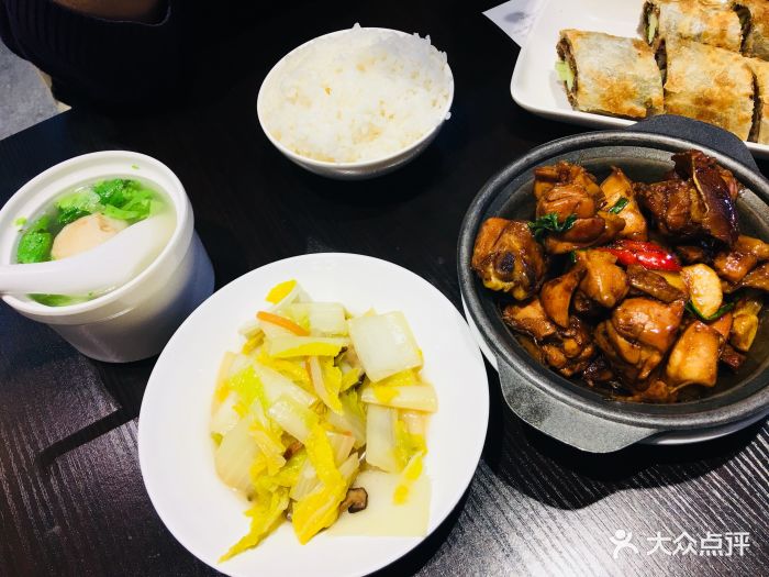 千秋食饱乐(汇京店)三杯鸡套餐图片