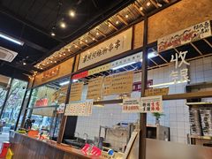 -丽丽三鲜螺蛳粉(田林路店)