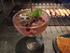 -麦凯伦烧烤·精酿超级工厂店(金桥总店)
