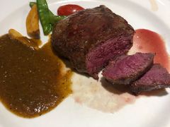 果木厚牛排-爱丽丝牛排西餐厅(光谷步行街店)