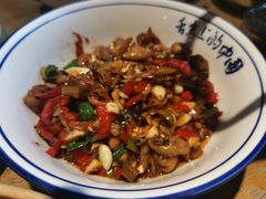 -大众餐馆(植物园美食街店)