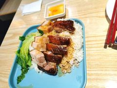 -滋味满屋美食坊(上海街店)