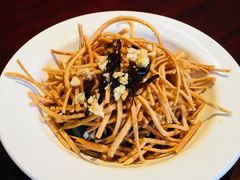 -霄汉牛三鲜湖北砂锅菜(万松园2店)