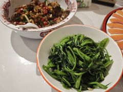 -醉美东江·三文鱼·烧鸡公