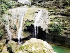 -牛角寨瀑布景区
